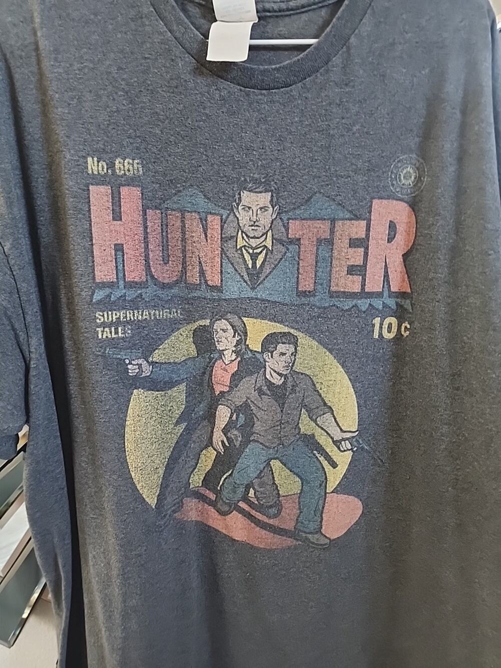 Hunter Comic Tee Fury Men's XL Supernatural Black Graphic T-shirt